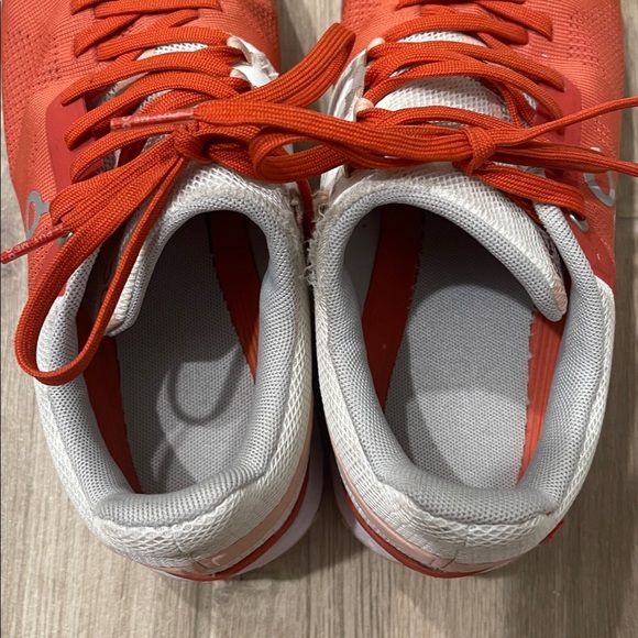 On Running Women’s CloudSurfer Running Shoes Rust/Rose Sz 7.5 - Picture 4 of 7